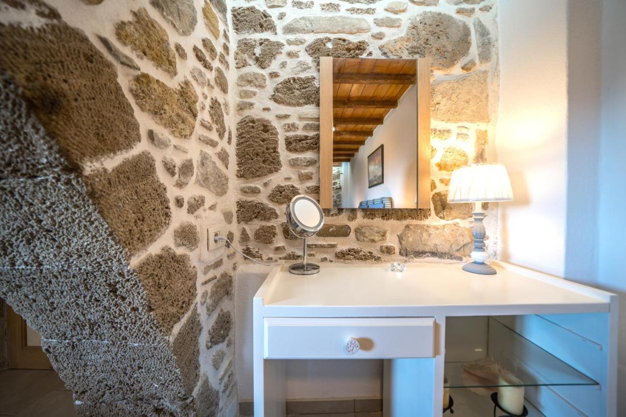 Mary'S Stone House Apartment Falasarna Exterior foto