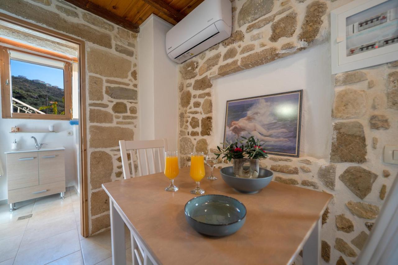 Mary'S Stone House Apartment Falasarna Exterior foto
