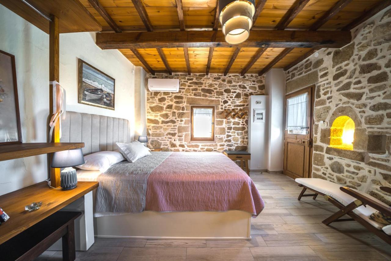 Mary'S Stone House Apartment Falasarna Exterior foto