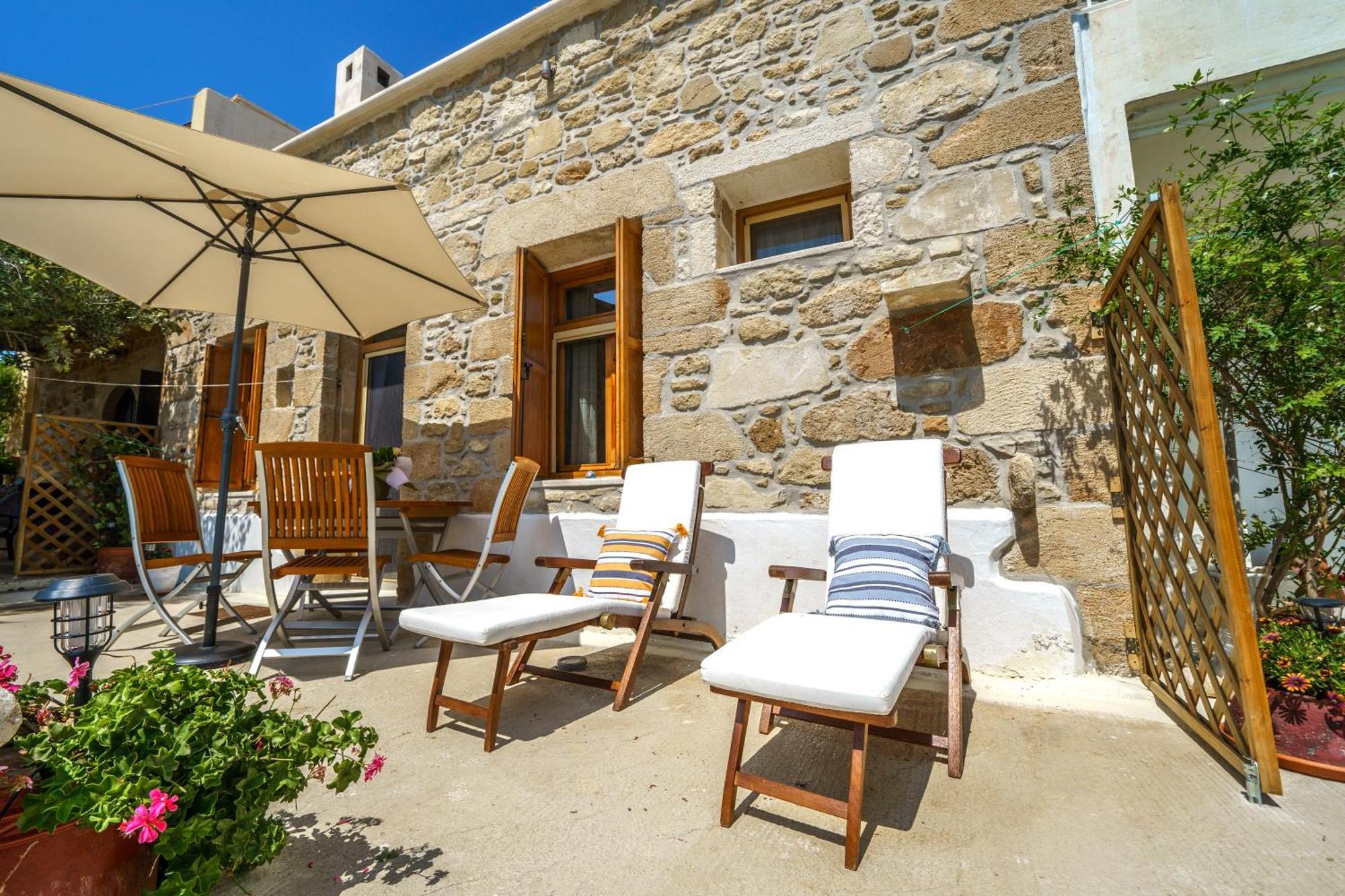Mary'S Stone House Apartment Falasarna Exterior foto